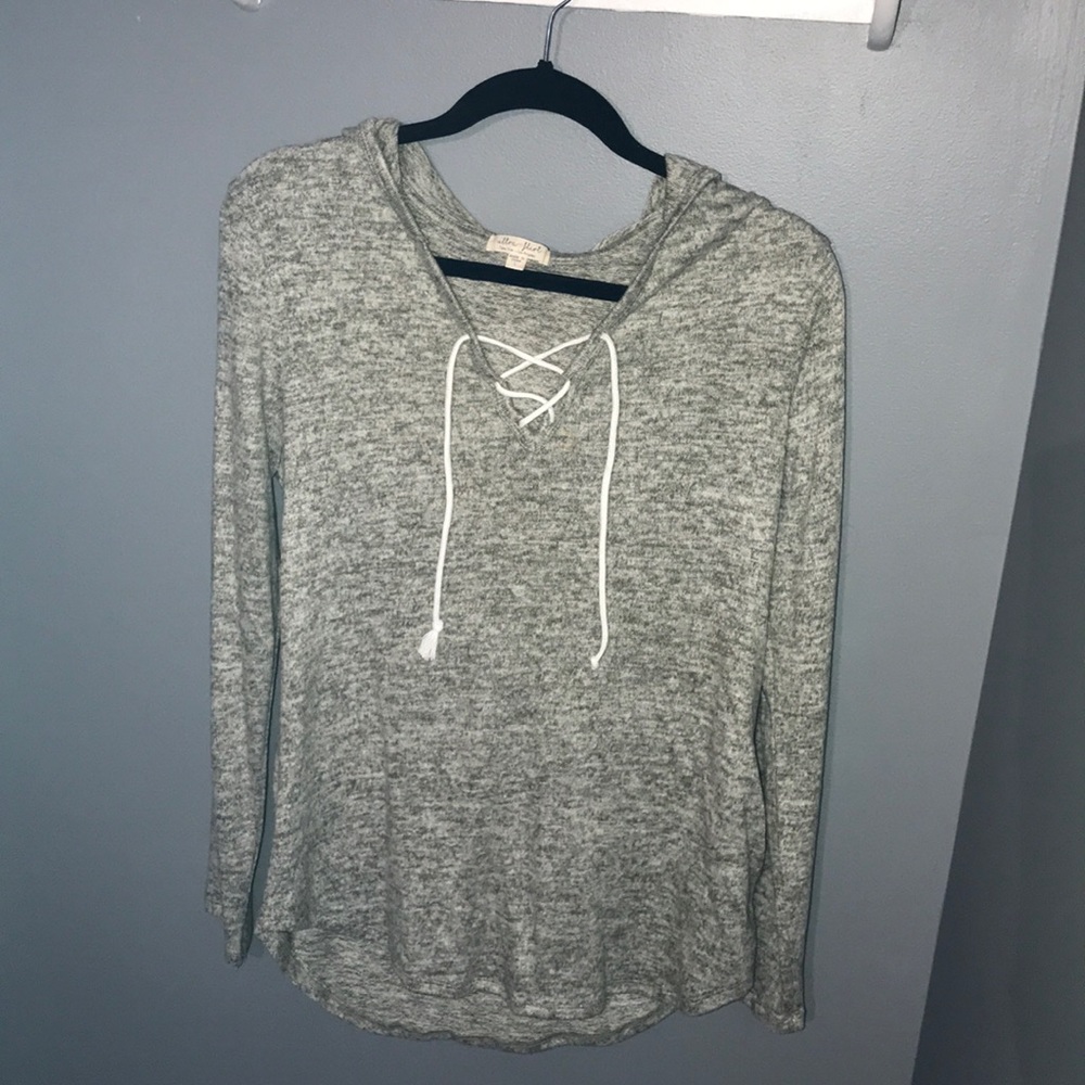 NEVER WORN Long sleeve hoodie with crossed front